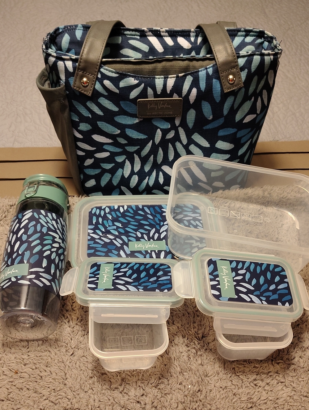 Artic Zone Blue Patterned Insulated Lunch Tote & Food Storage Set